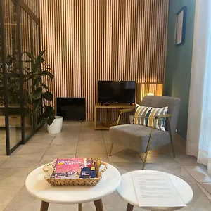 Le Loft City, Au Coeur Du Village Apartment
